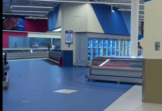 xk星空体育货排挤置、会员免查出名超市北京最初一家会员店名不副实(图2)